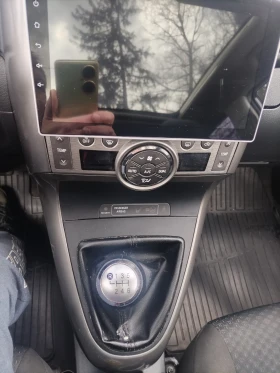 Toyota Verso, снимка 9