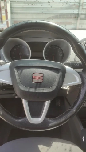 Seat Ibiza 1.4i, снимка 4