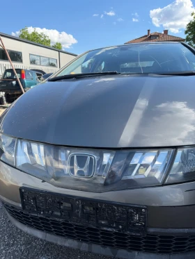 Honda Civic 1.8 140 бензин, снимка 8