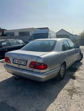 Mercedes-Benz E 220 - [6] 