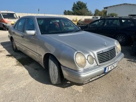 Mercedes-Benz E 220 - [2] 