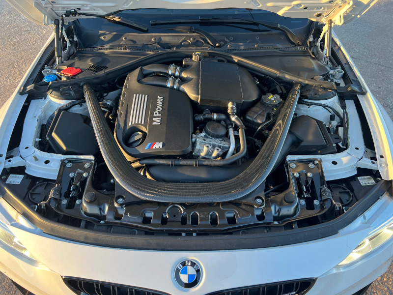 BMW M3 Швейцария Performance , снимка 10 - Автомобили и джипове - 43358248