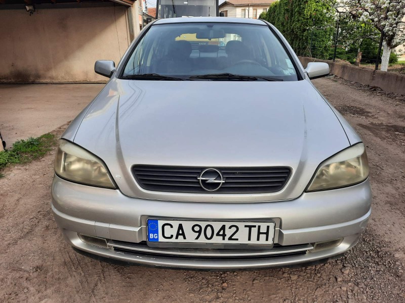 Opel Astra, снимка 1 - Автомобили и джипове - 46184608