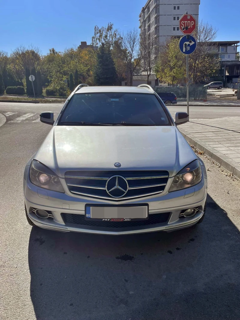 Mercedes-Benz C 220 2.2, снимка 1 - Автомобили и джипове - 47734184