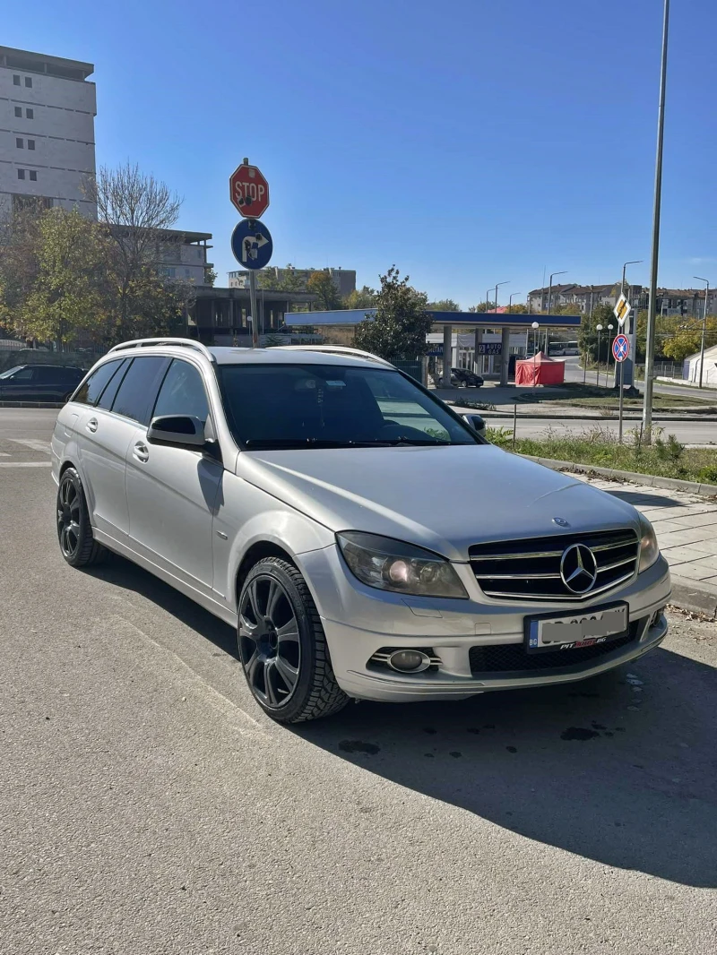 Mercedes-Benz C 220 2.2, снимка 2 - Автомобили и джипове - 47734184