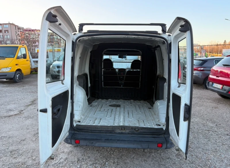 Fiat Doblo 1.9jtd 105hp, снимка 11 - Автомобили и джипове - 48618747