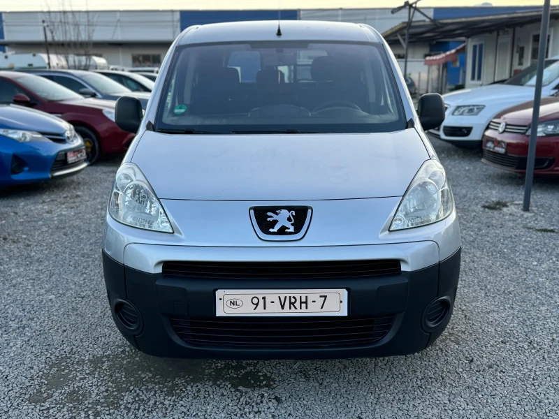 Peugeot Partner 1.6HDI 90кс 2+ 1Места Товарно Климатик , снимка 1 - Автомобили и джипове - 49378507