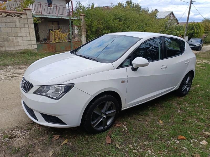 Seat Ibiza 1.2 12V, снимка 13 - Автомобили и джипове - 52068789