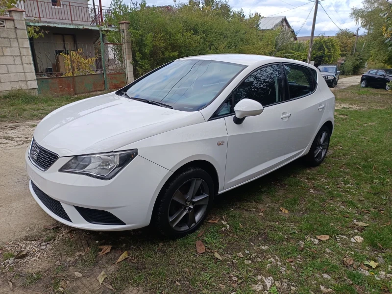 Seat Ibiza 1.2 12V, снимка 3 - Автомобили и джипове - 52068789