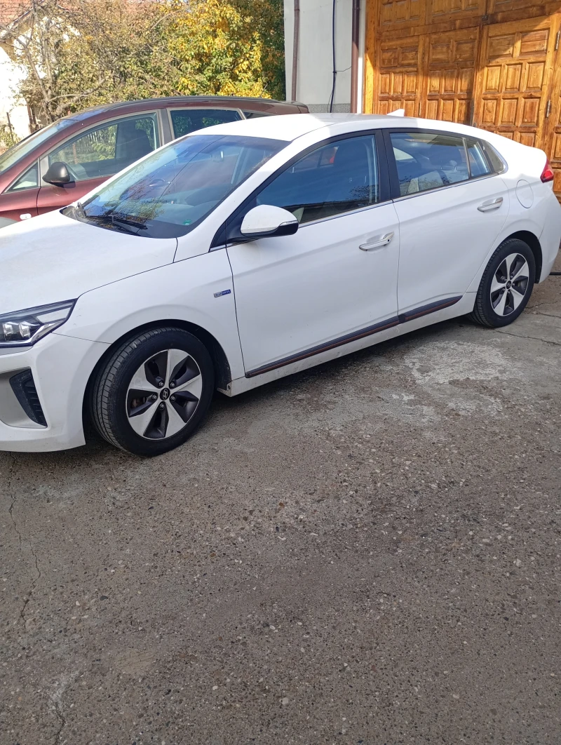 Hyundai Ioniq