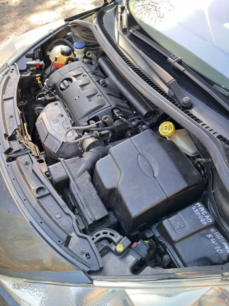 Peugeot 207 1, 4, снимка 10 - Автомобили и джипове - 53271226