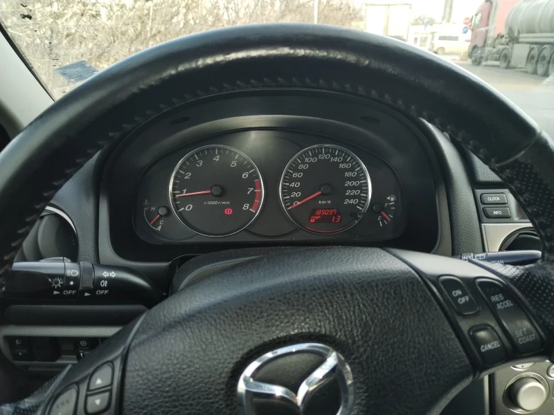 Mazda 6, снимка 9 - Автомобили и джипове - 53571462