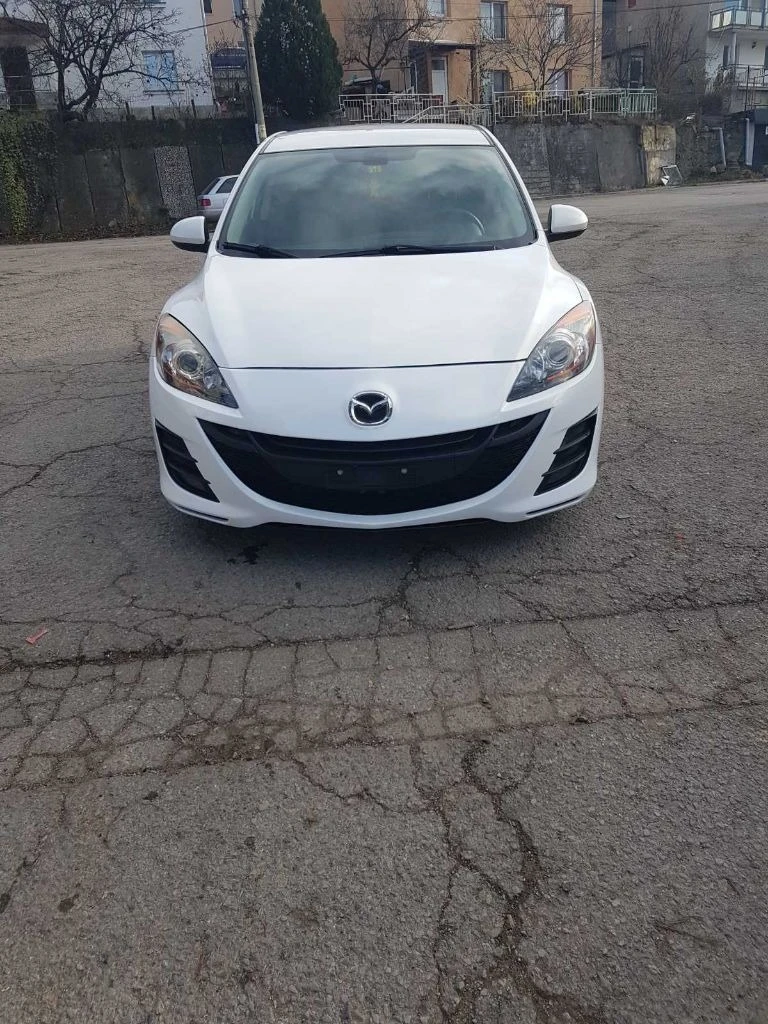 Mazda 3, снимка 1 - Автомобили и джипове - 46615637