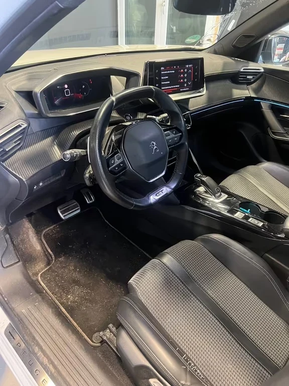 Peugeot 2008 GT-Line 1.5d aut. 131ps DK, снимка 8 - Автомобили и джипове - 54600679