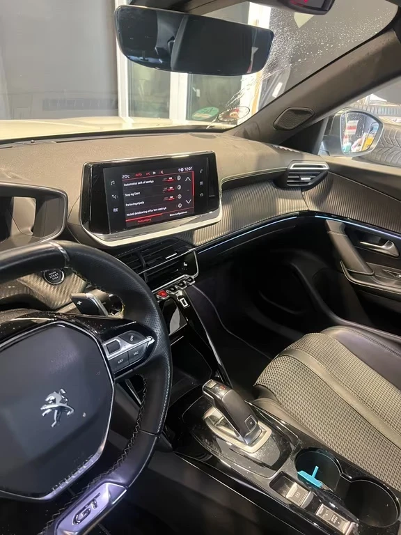 Peugeot 2008 GT-Line 1.5d aut. 131ps DK, снимка 7 - Автомобили и джипове - 54600679