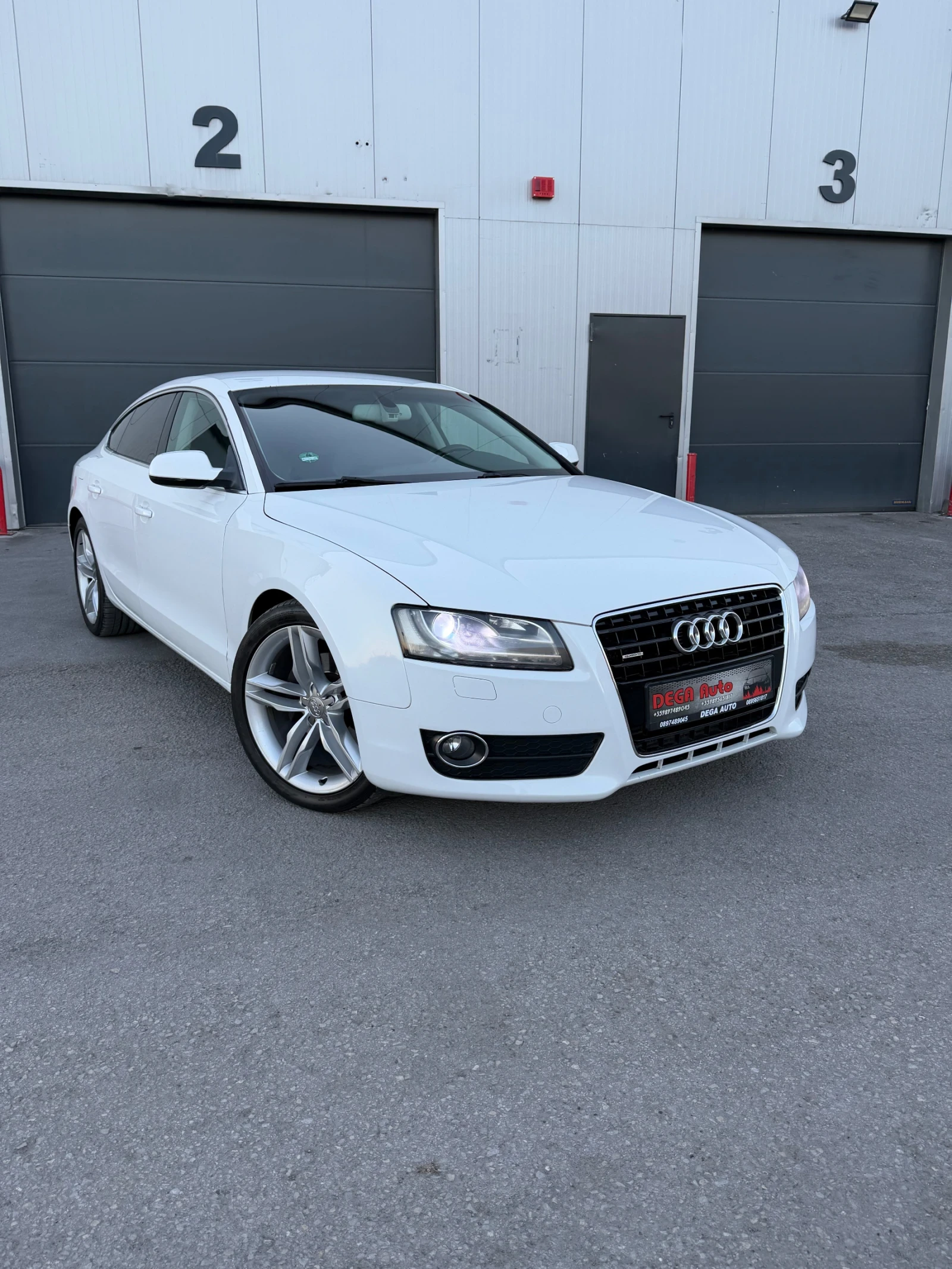 Audi A5 3.0tdi 239k.c* Sportback* Quattro* Led* ЛИЗИНГ, снимка 1