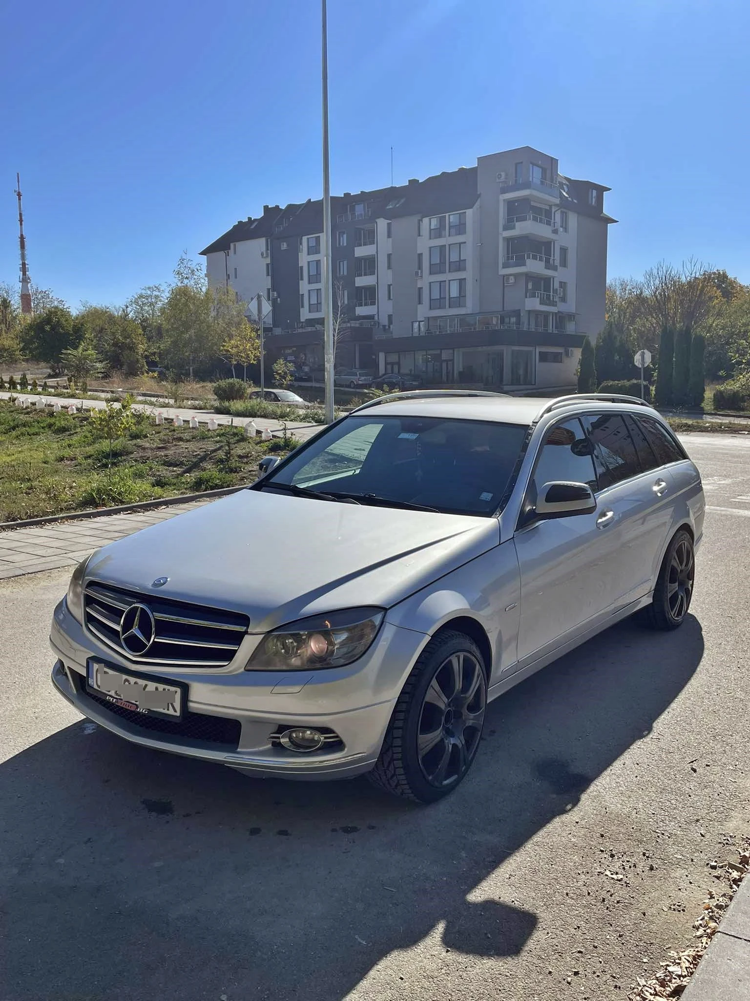 Mercedes-Benz C 220 2.2 - изображение 8