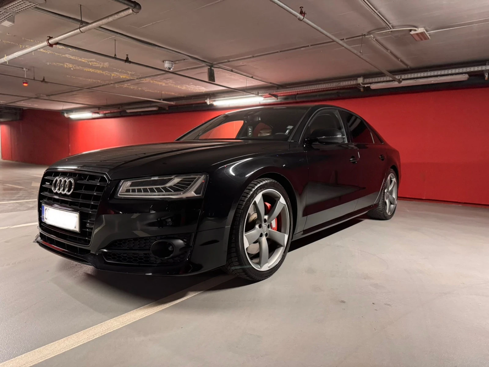 Audi A8 Audi A8 Exclusive 4.2 385 hp. - изображение 2