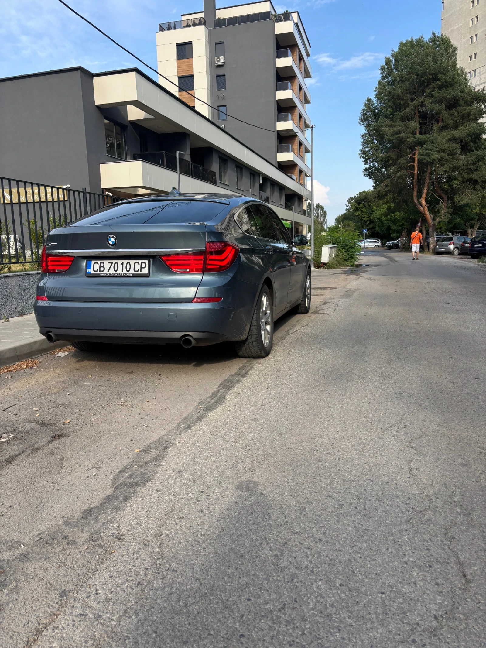 BMW 5 Gran Turismo 535 i xdrive - изображение 3