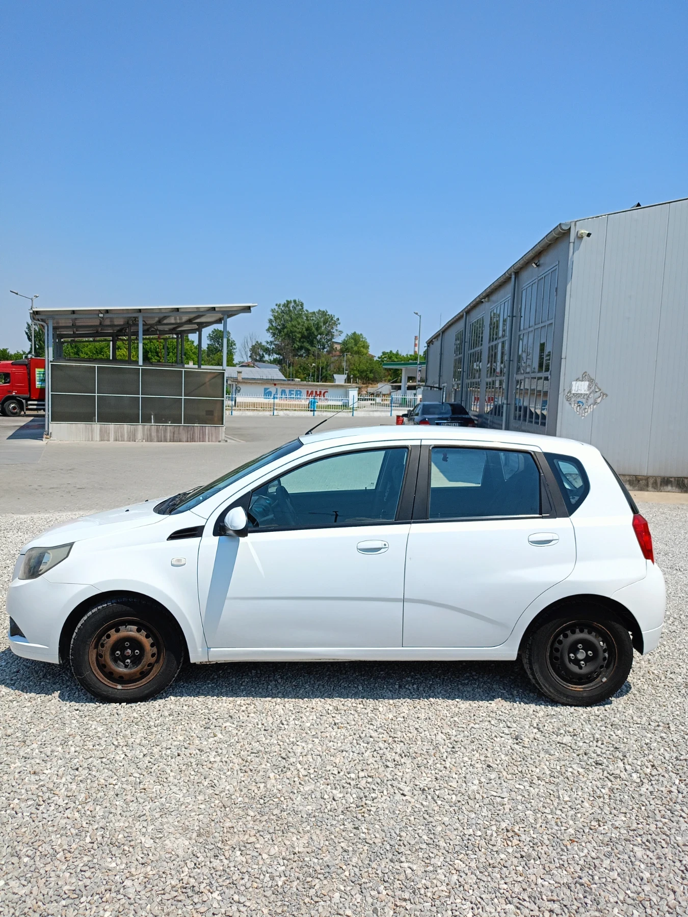 Chevrolet Aveo  - изображение 3