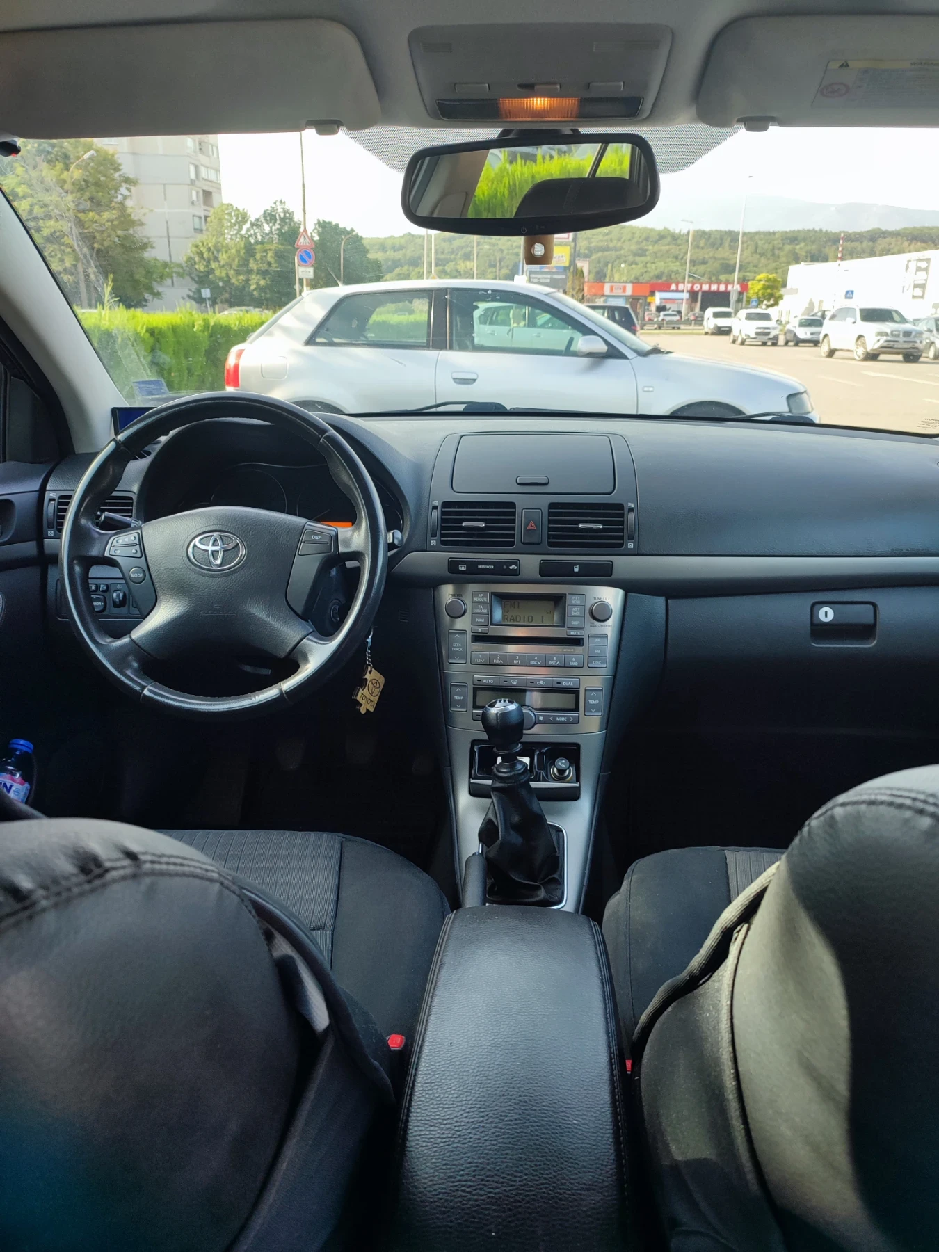 Toyota Avensis  - изображение 3