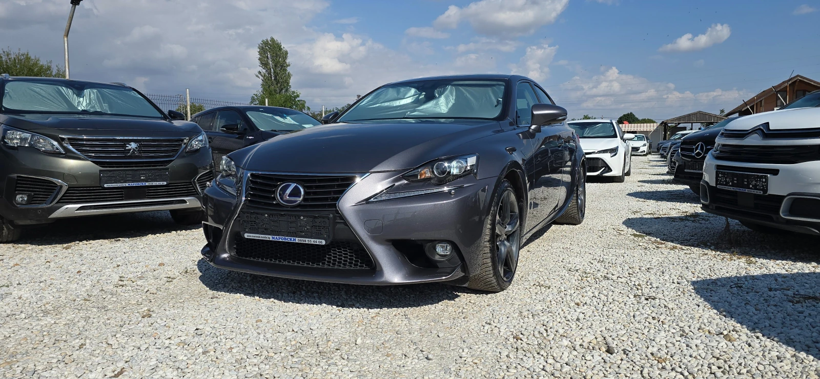 Lexus IS 300 IS 300h КОЖА/ПОДГРЕВ/ОБДУХВАНЕ/DISTRONIC/LINEASIST - изображение 3