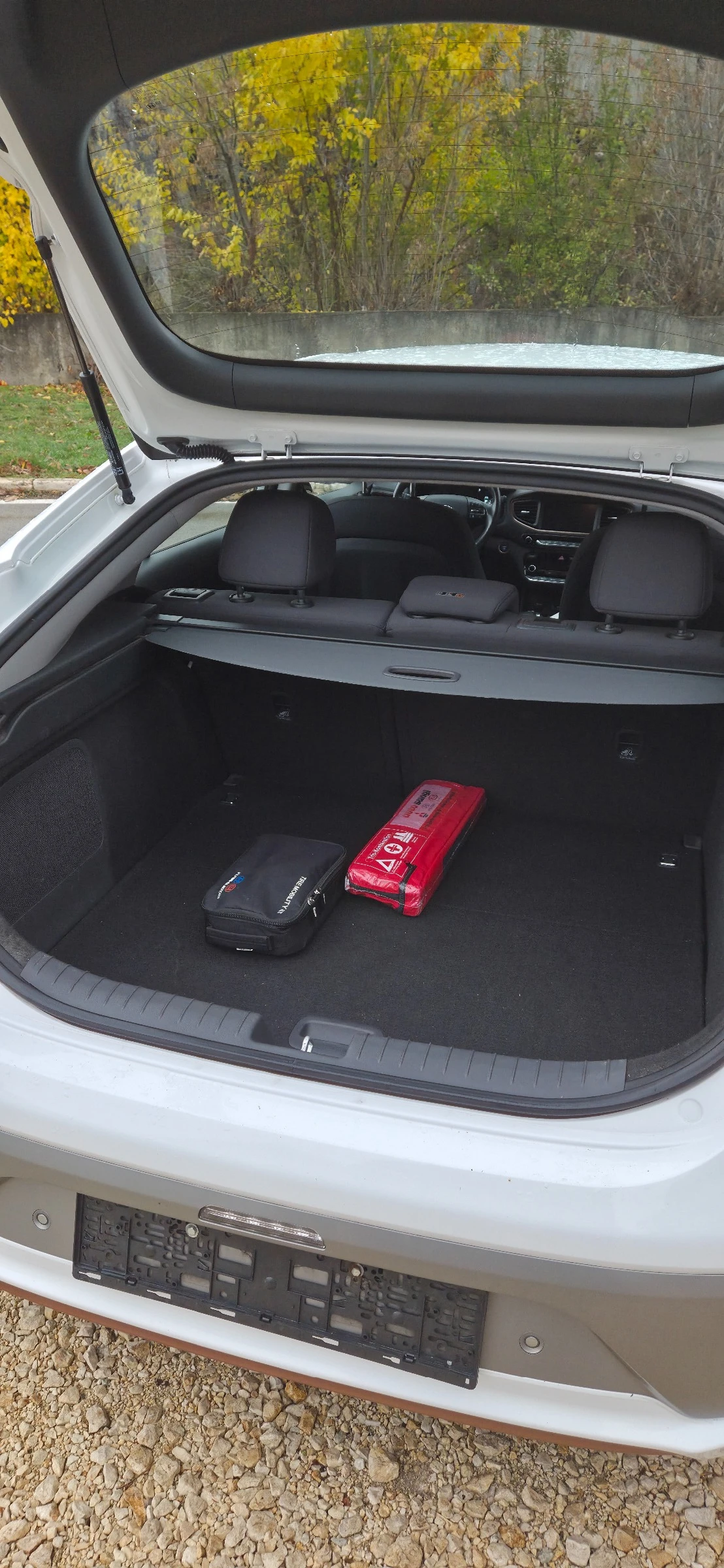 Hyundai Ioniq | Mobile.bg   8