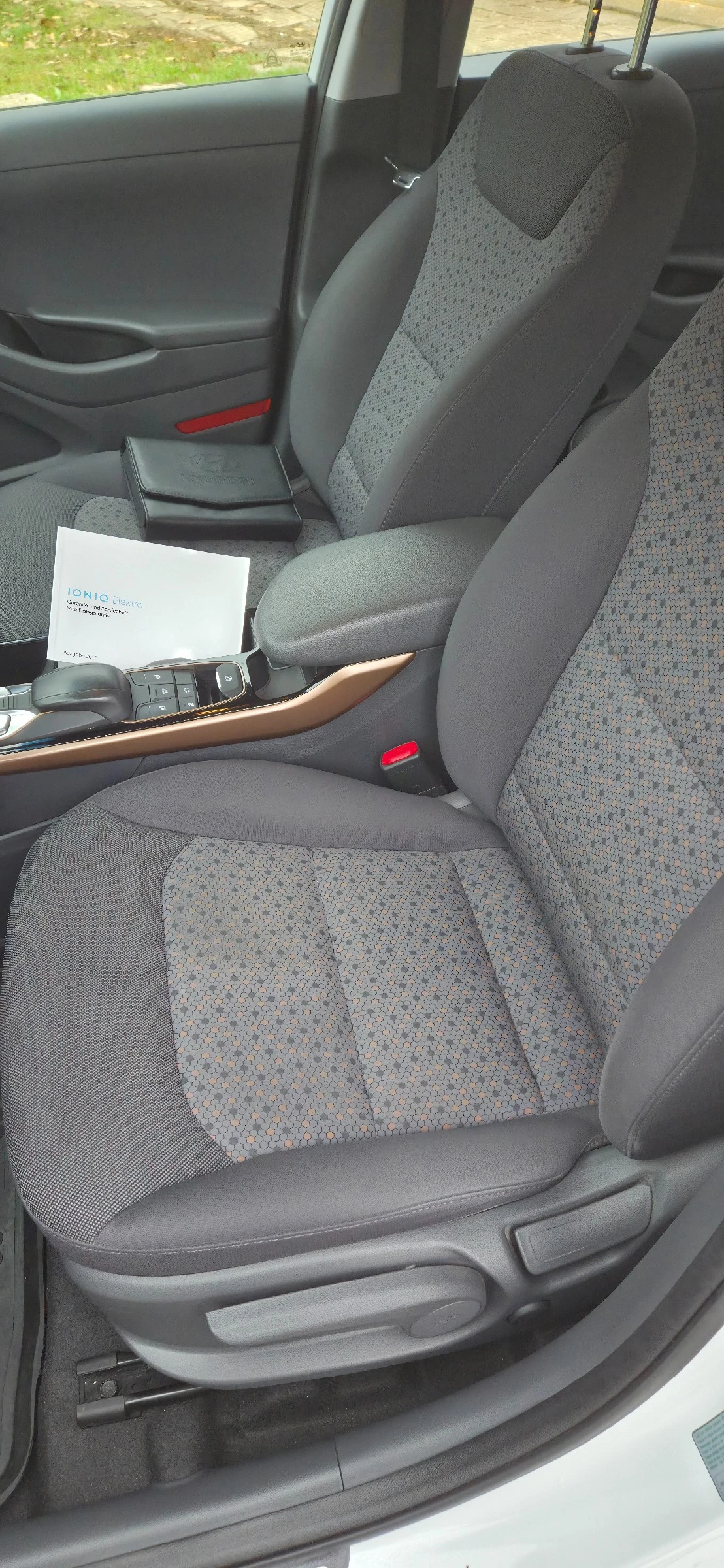 Hyundai Ioniq | Mobile.bg   7