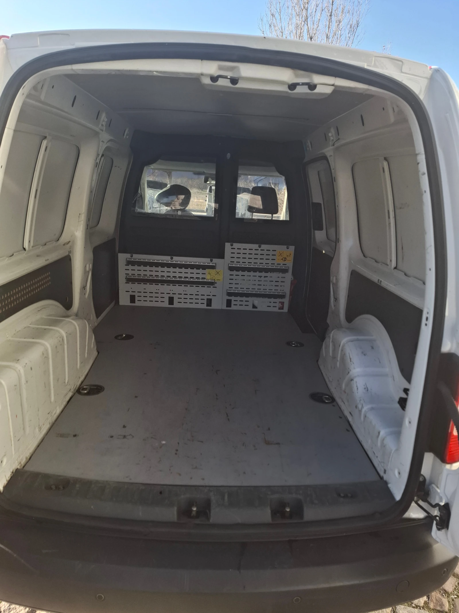 VW Caddy TDI Maxi - изображение 7