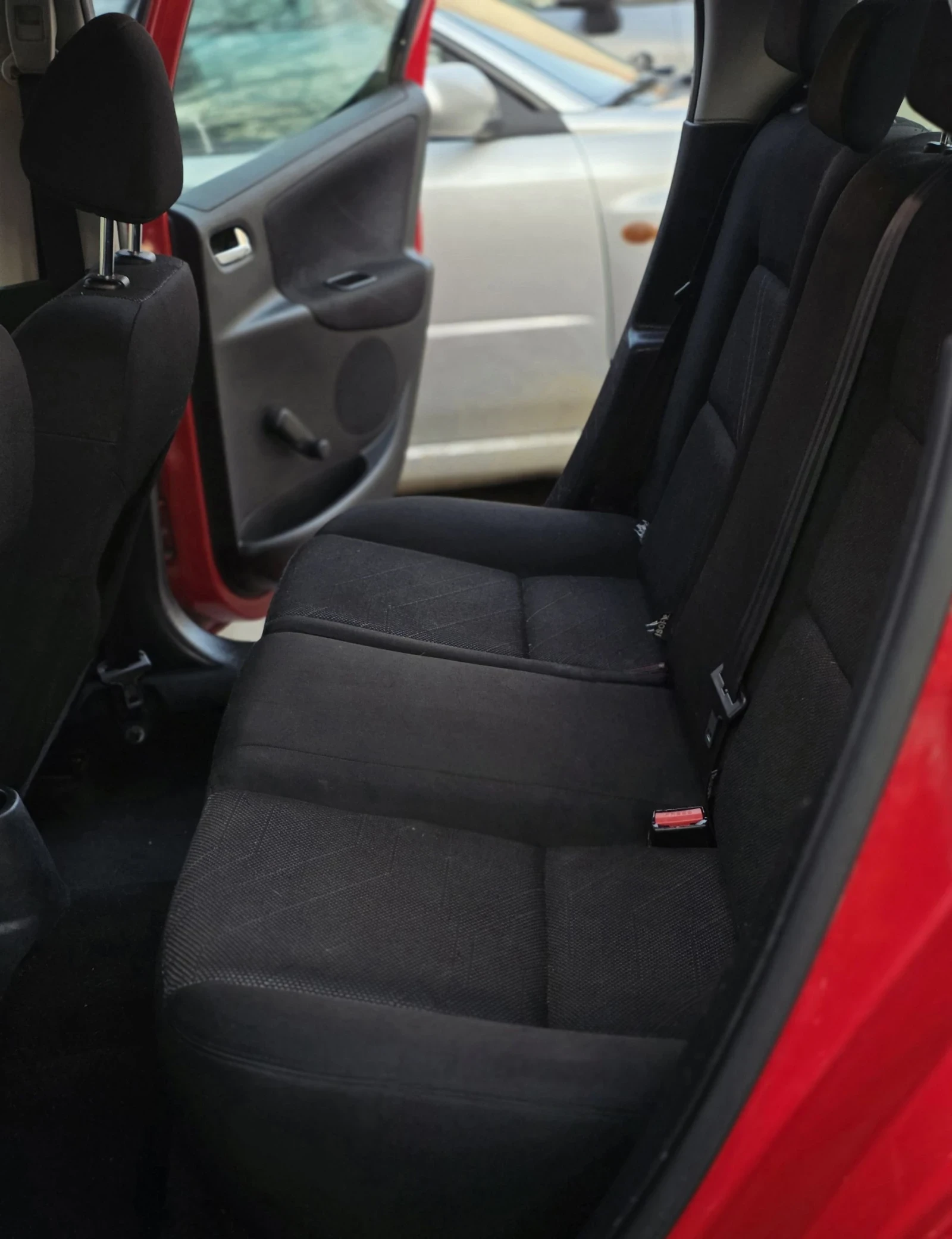 Peugeot 207 EDITION/AVTOPILOT, снимка 8 - Автомобили и джипове - 53699356