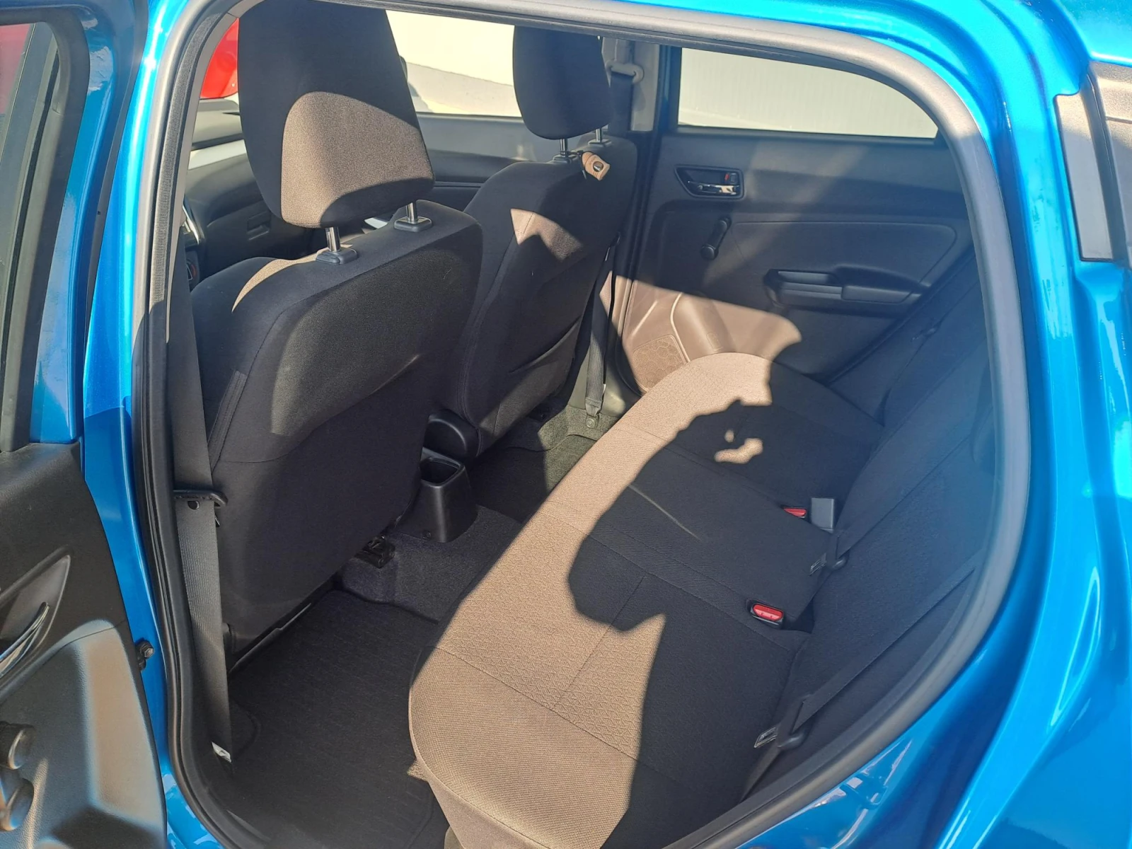 Suzuki Swift 1. 2 GL+ AUTOMATIC , снимка 11 - Автомобили и джипове - 53829424
