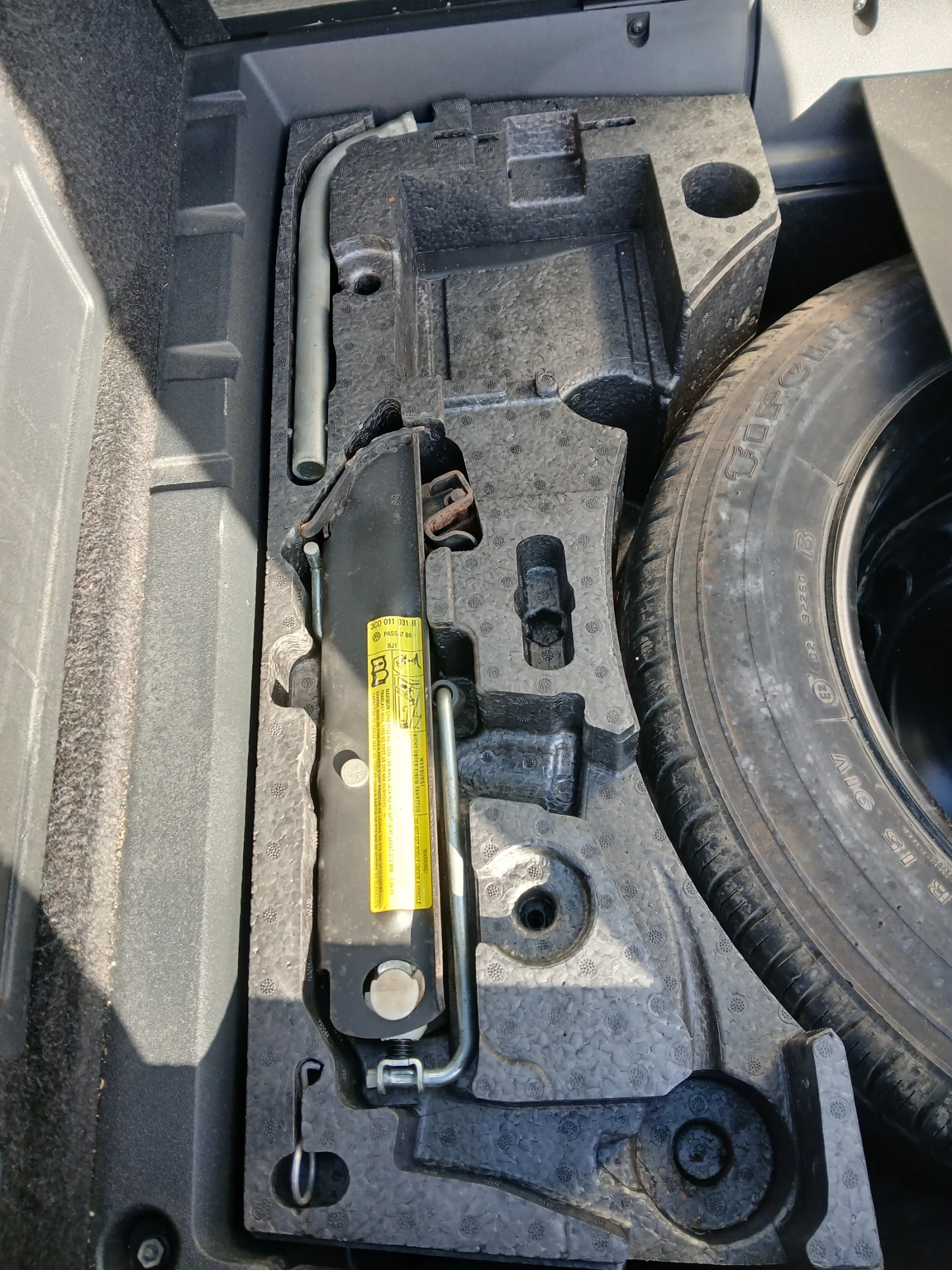 VW Passat, снимка 9 - Автомобили и джипове - 53844895