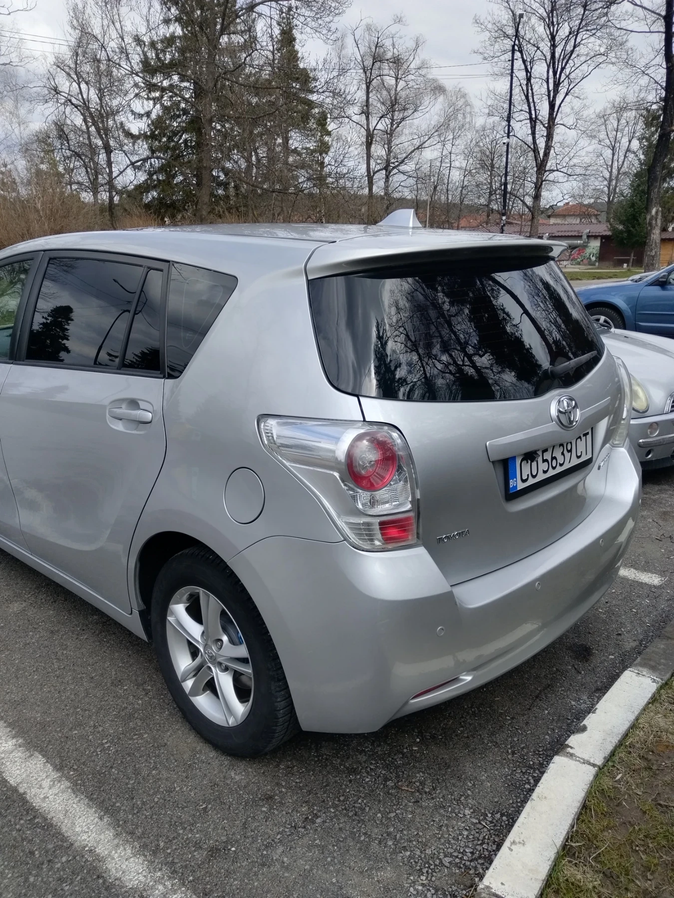 Toyota Verso, снимка 6 - Автомобили и джипове - 53974499