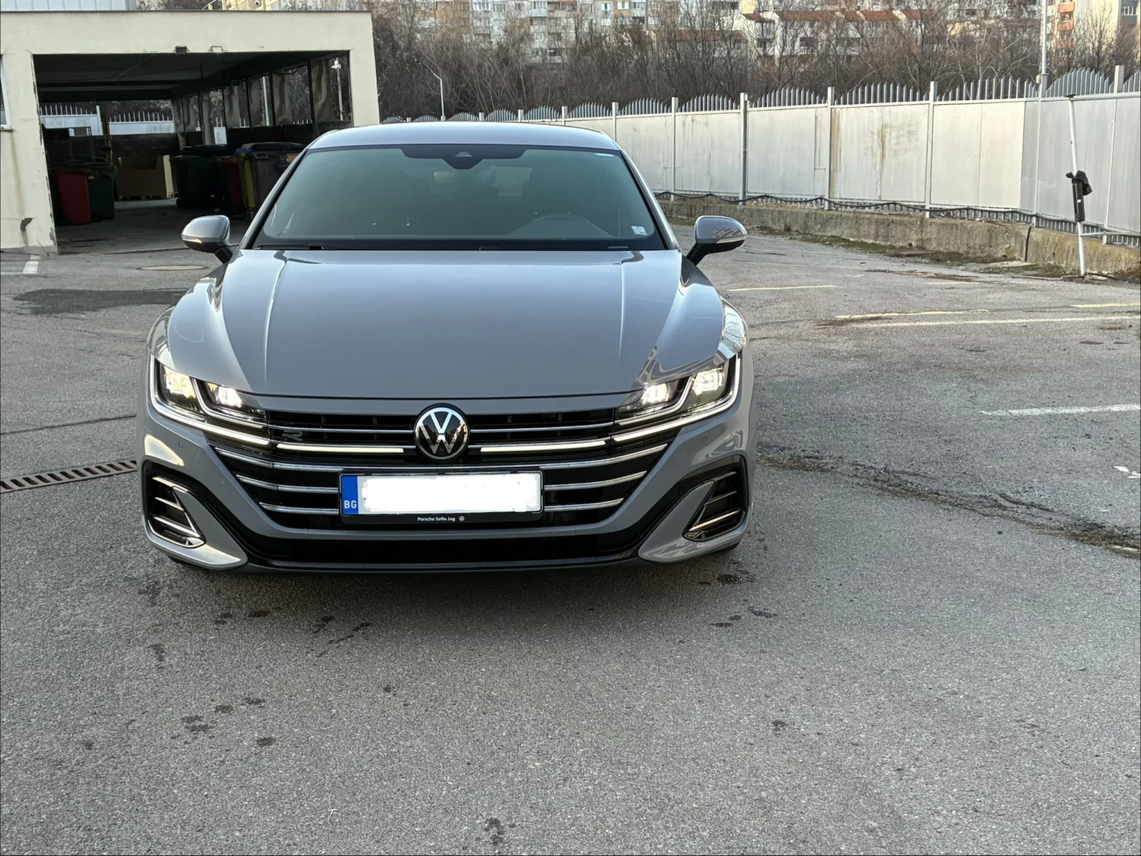 VW Arteon Shooting Brake R-Line, снимка 11 - Автомобили и джипове - 54019479