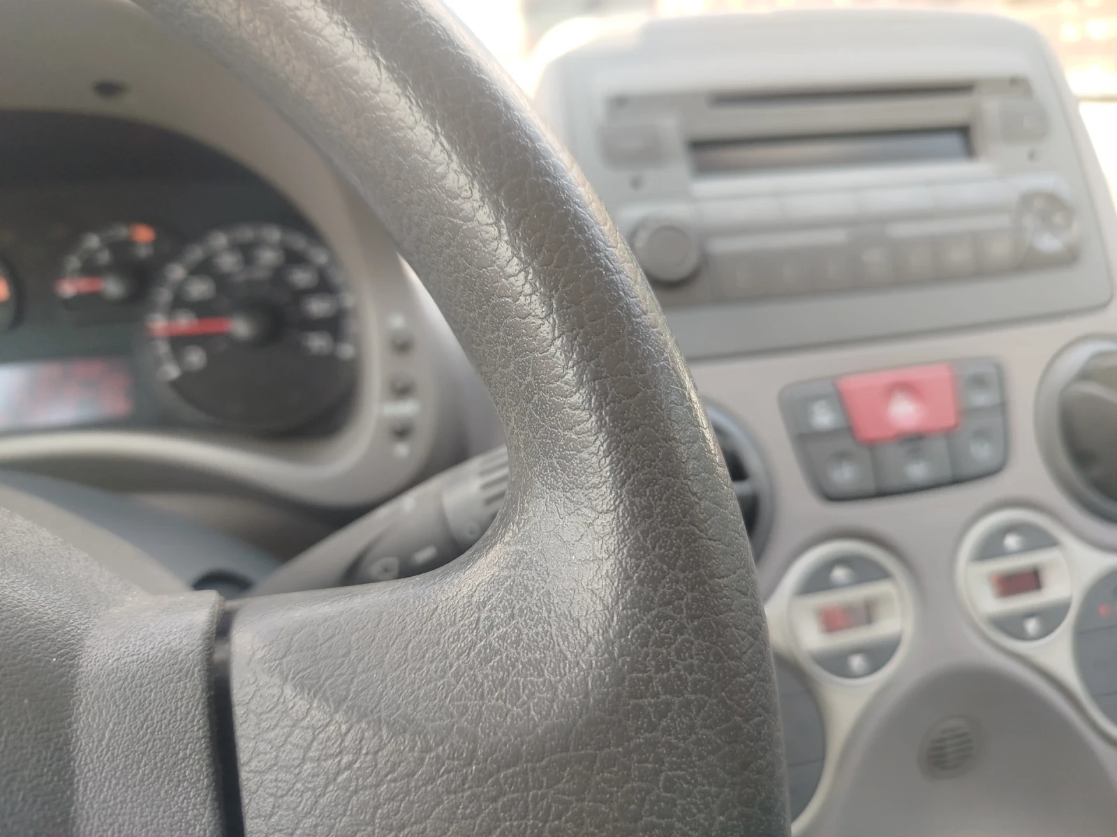 Fiat Panda 1.2iavtomat, снимка 11 - Автомобили и джипове - 54157895