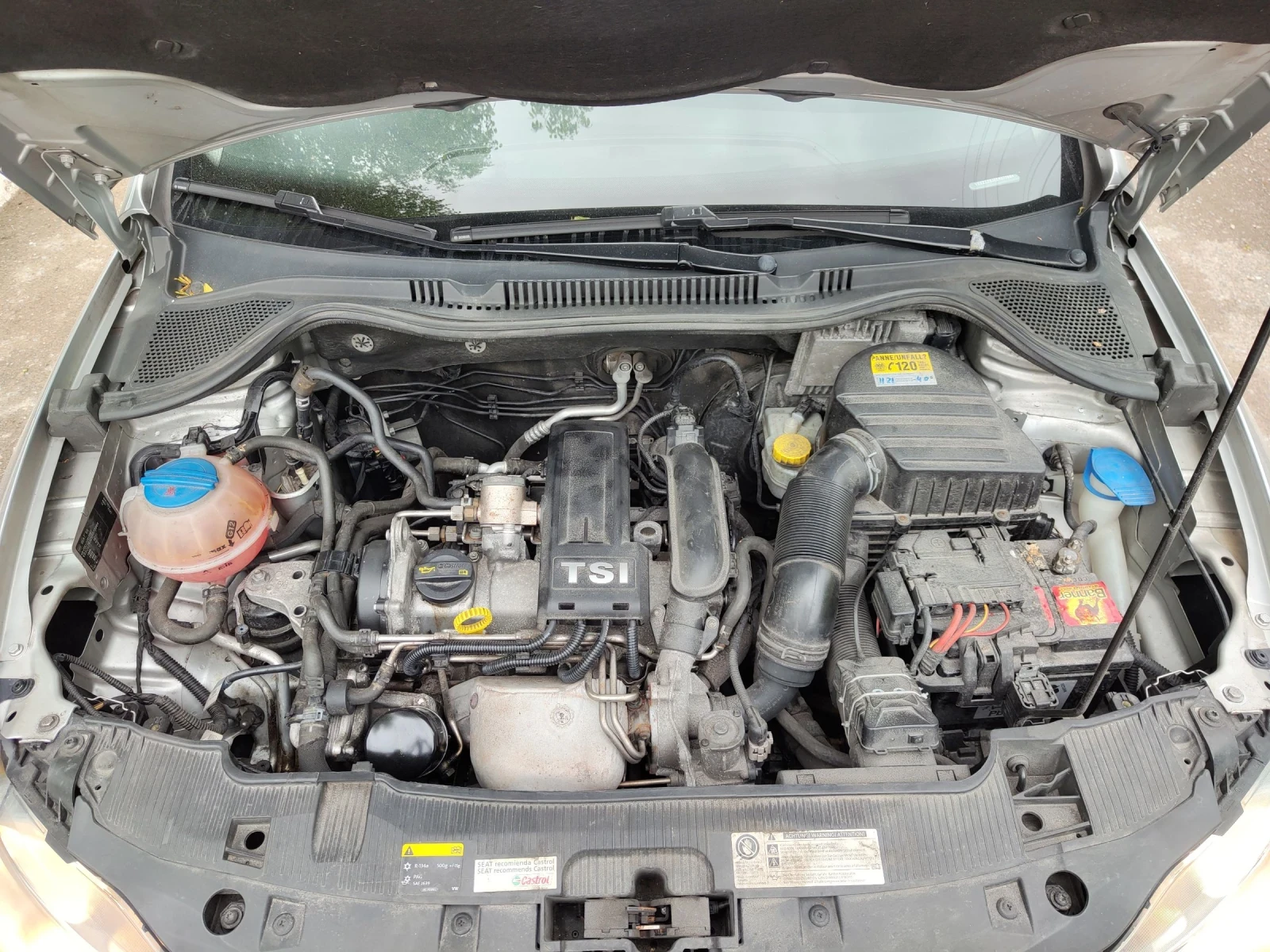 Seat Ibiza, снимка 9 - Автомобили и джипове - 54595651