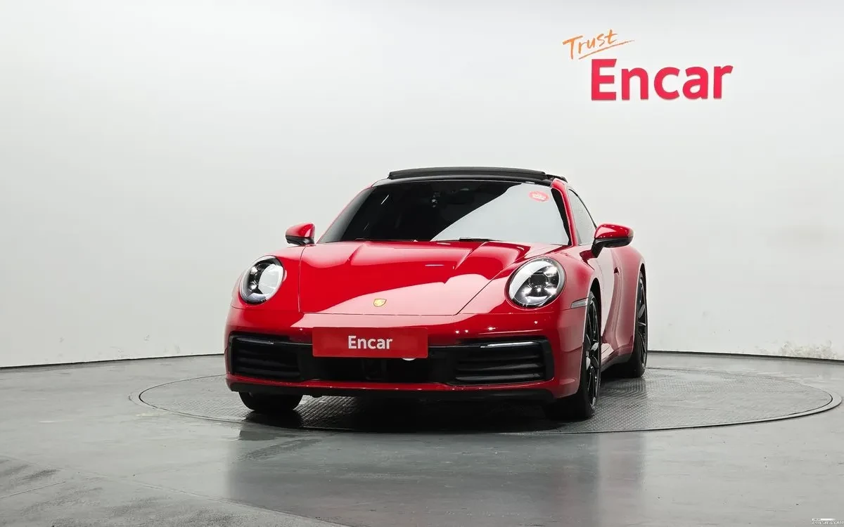 Porsche 911 * ОБДУХ * BOSE * 360 * ЛЮК, снимка 3 - Автомобили и джипове - 54832469