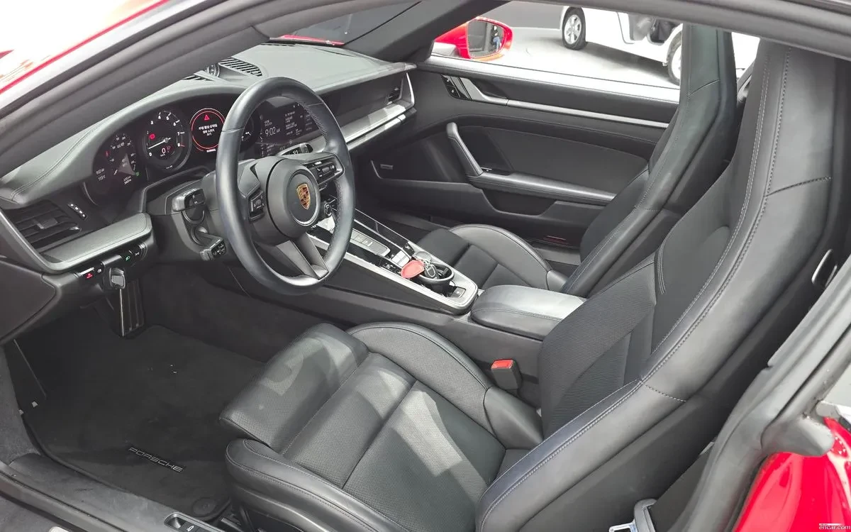 Porsche 911 * ОБДУХ * BOSE * 360 * ЛЮК, снимка 7 - Автомобили и джипове - 54832469
