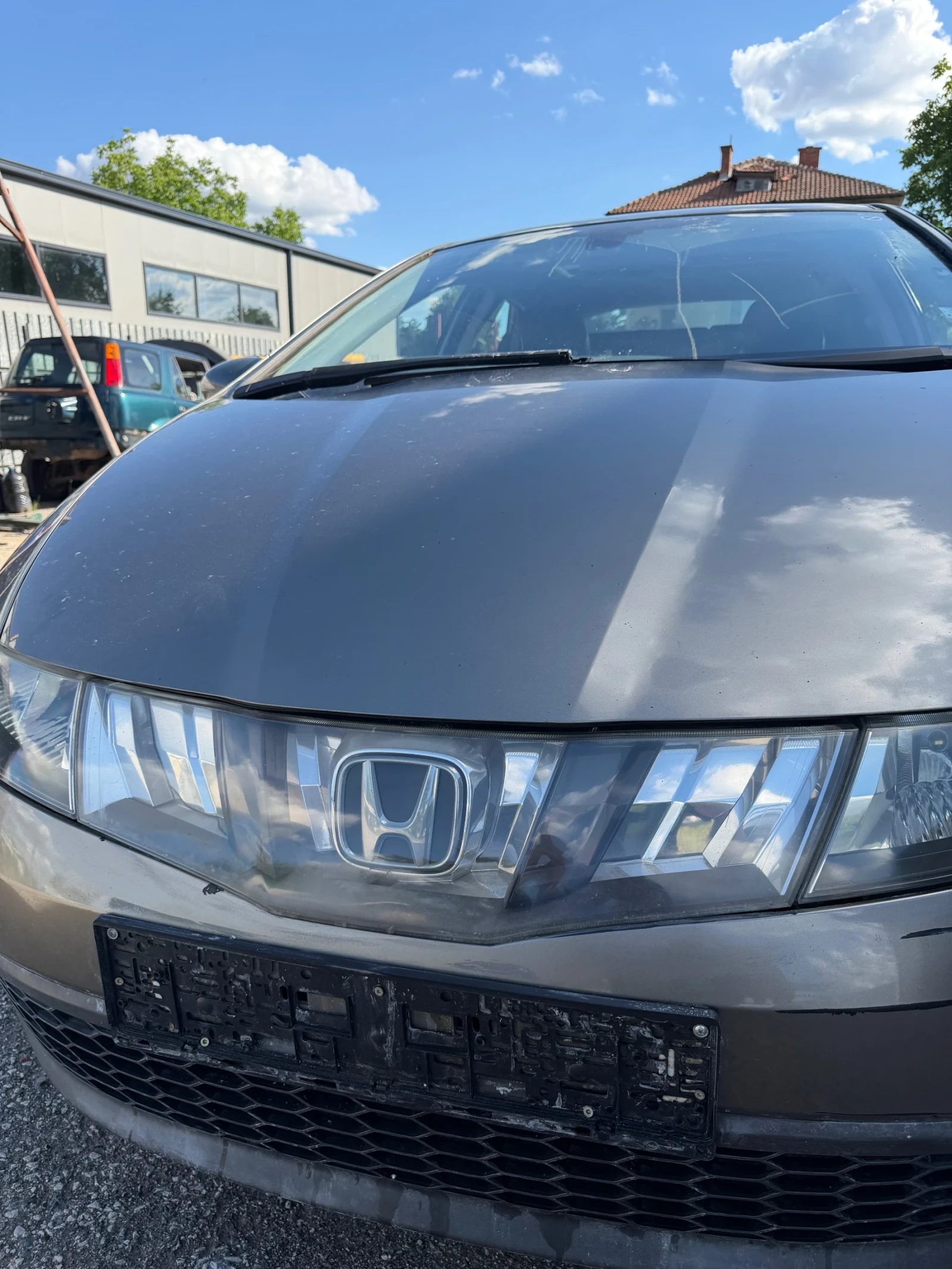 Honda Civic 1.8 140 бензин, снимка 8 - Автомобили и джипове - 54973795