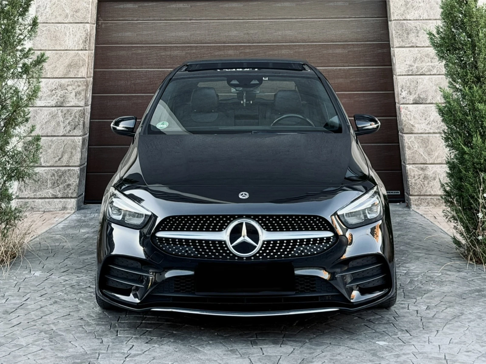 Mercedes-Benz B 200 FULL AMG Panorama Carbon LED ЛИЗИНГ 