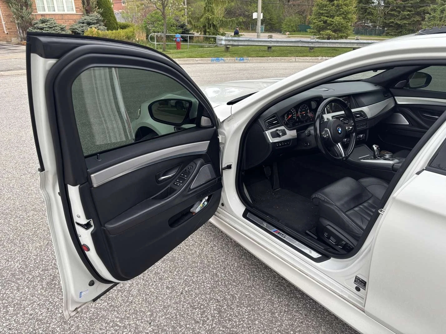 BMW M5 ������, ���� �� �� | Mobile.bg � ����������� 9