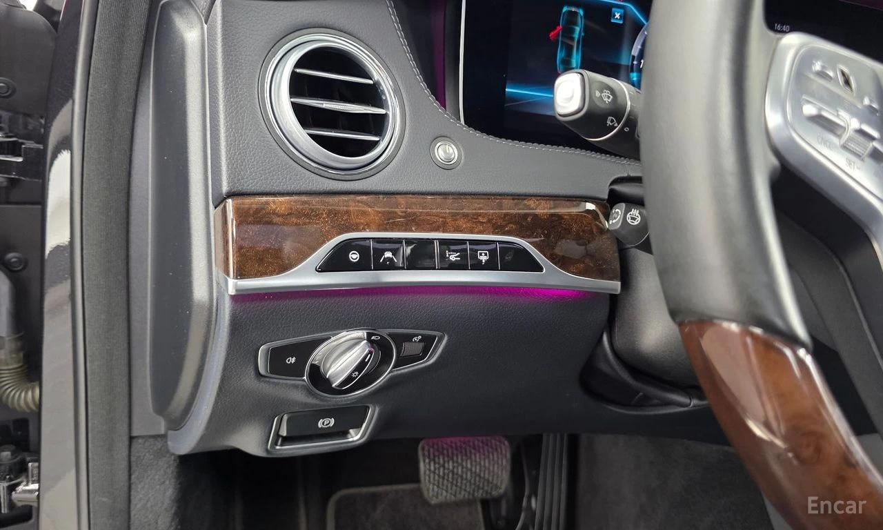Mercedes-Benz S 560 L* 4MATIC* BURMESTER* ДИГИТАЛНО* ТАБЛО* ОБДУХВАНЕ*, снимка 6 - Автомобили и джипове - 55902416
