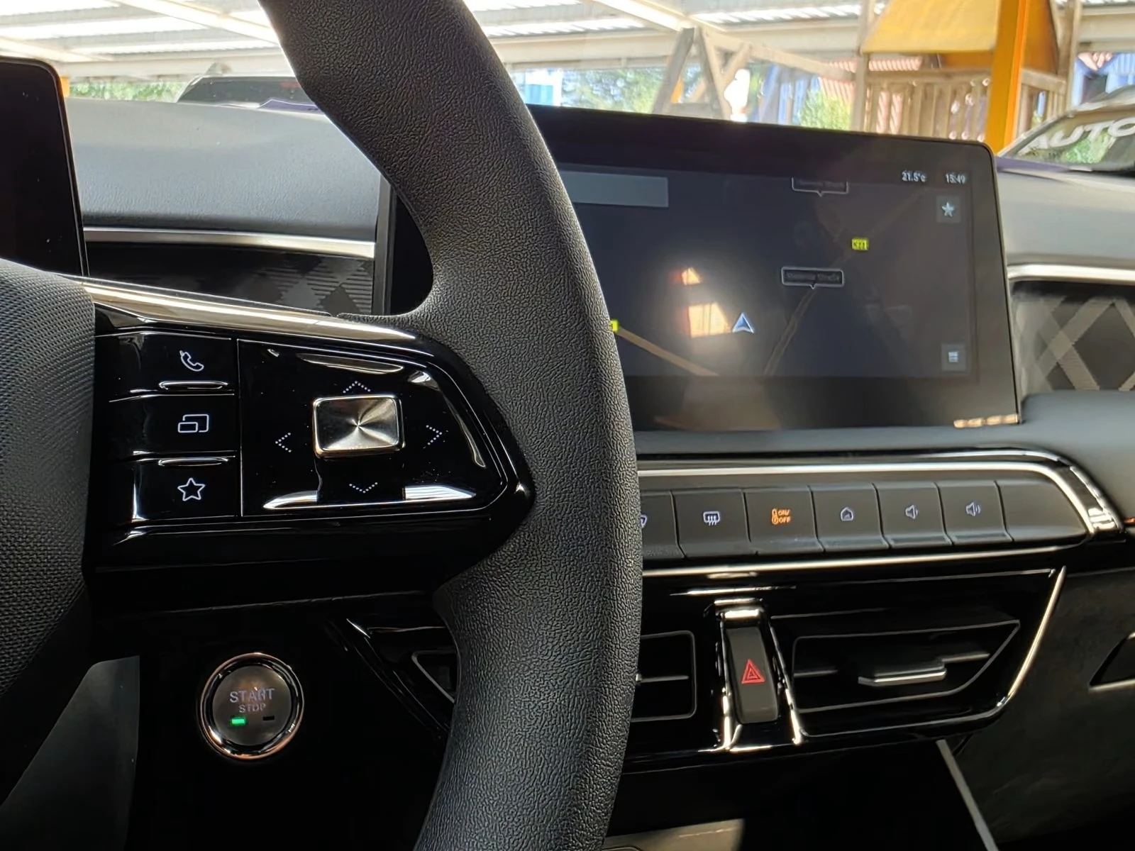 Mg 3 Hybrid CAMERA/ NAVI / , снимка 12 - Автомобили и джипове - 56621845