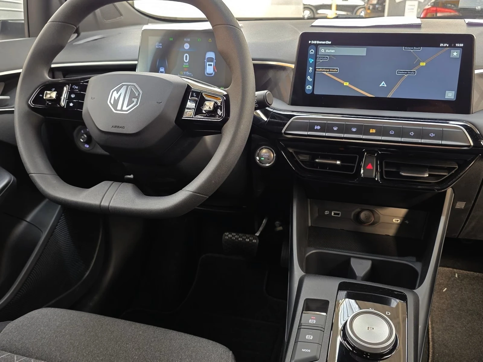 Mg 3 Hybrid CAMERA/ NAVI / , снимка 9 - Автомобили и джипове - 56621845