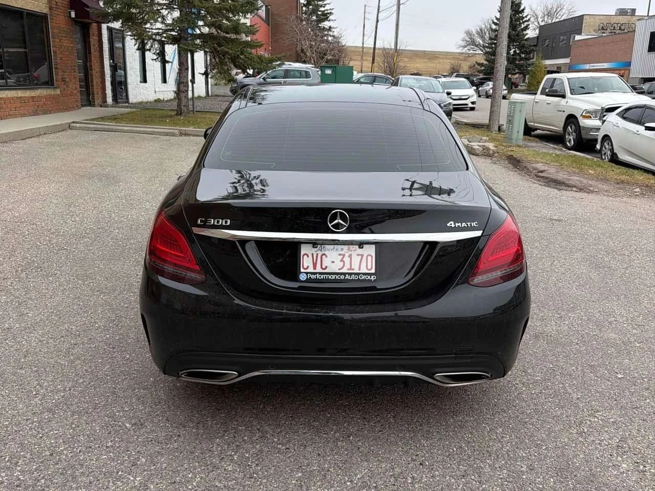 Mercedes-Benz C 300, снимка 5 - Автомобили и джипове - 56700105
