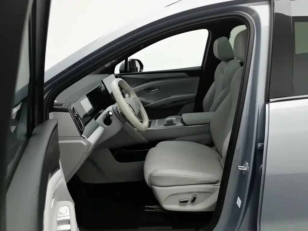 BYD Song L 2026 Pure Electric 270 kW | Mobile.bg � ����������� 8