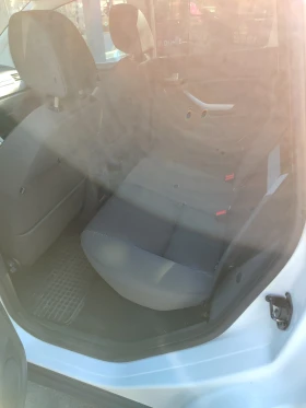 Обява за продажба на Ford Kuga 2000 TDCI ~12 800 лв. - изображение 9 | Auto.bg Обява за продажба на Ford Kuga 2000 TDCI ~12 800 лв. - изображение 9