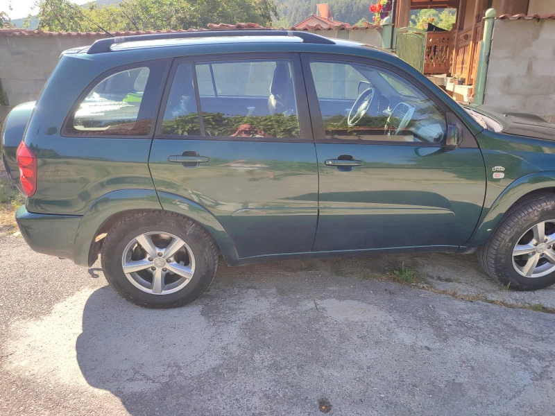 Toyota Rav4, снимка 2 - Автомобили и джипове - 46739626