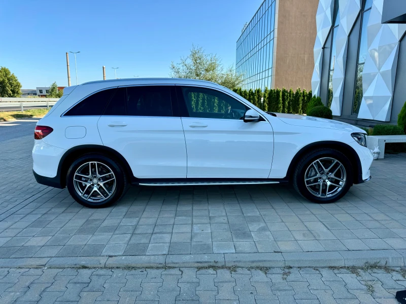 Mercedes-Benz GLC 220 AMG-4MATIC-ПАНОРАМА-ОБДУХВАНЕ-ПОДГРЕВ-LED-ФАРОВЕ-, снимка 4 - Автомобили и джипове - 46801976