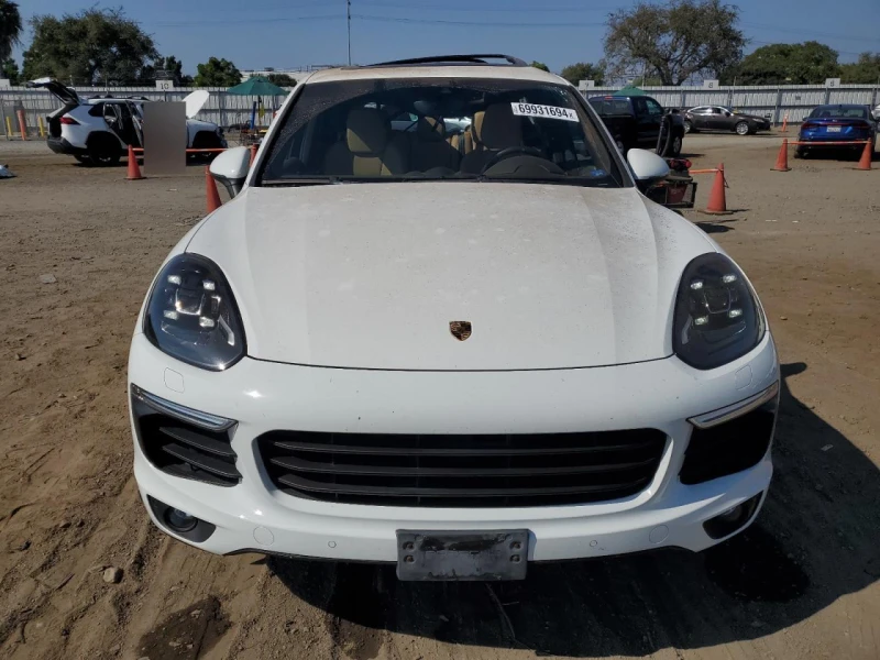 Porsche Cayenne, снимка 5 - Автомобили и джипове - 47329171